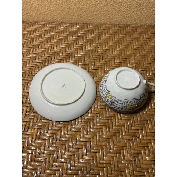 Antique Japanese Bone China Tea Cup & Saucer Set With Floral Pattern - Picture 6 of 8